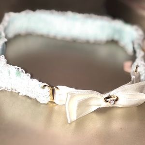 New Victoria Secrets wedding garter blue 👰